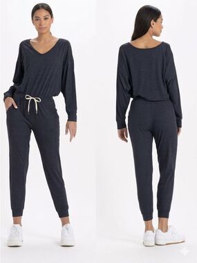 Vuori Small Cozy V-Neck Long Sleeve Jumpsuit Blue Jogger Lounge Athleisure